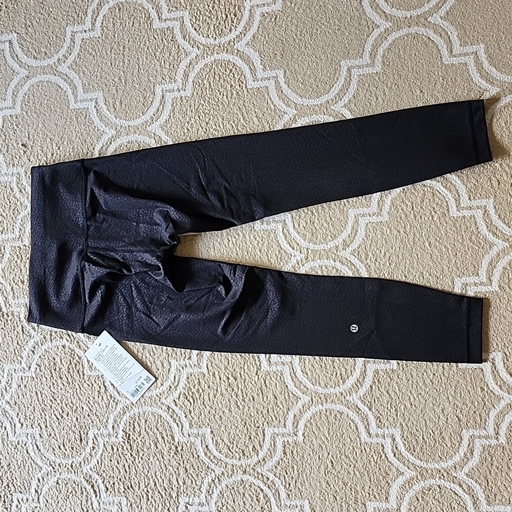 Lululemon Wunder Train HR Tight 25" in Distressed Twill Embossed Black NWT - Picture 2 of 5